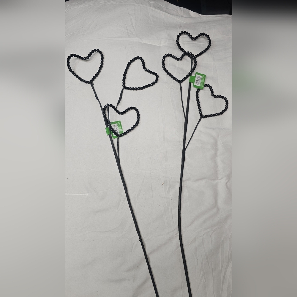 Black Beaded Heart Stem Picks (Set)